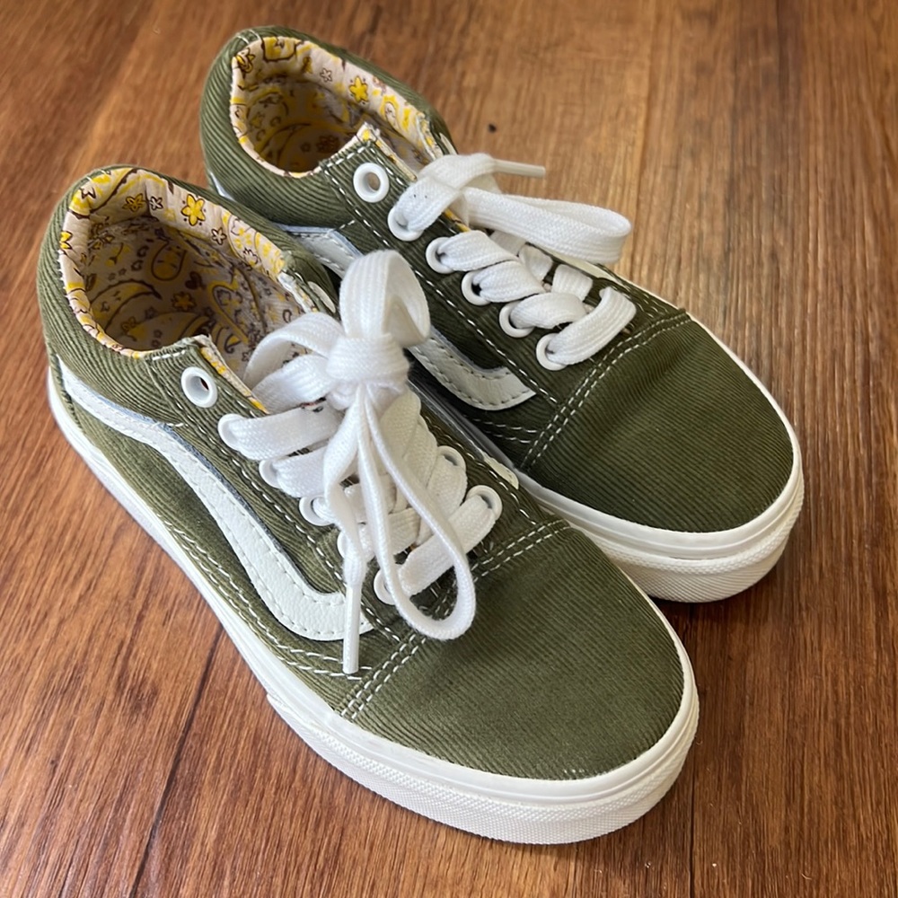 Old Skool vans (Anderson paak Capers) limited edition
